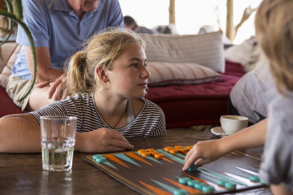 How to Play Backgammon for Beginners: A Comprehensive Guide