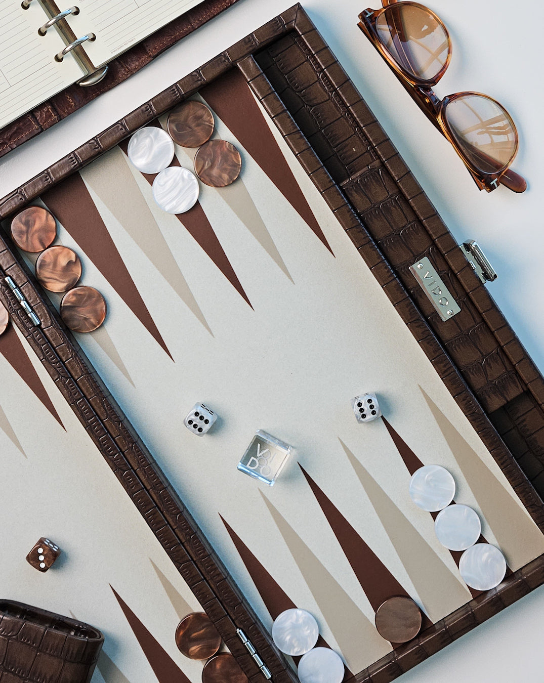 VIDO Patinated Brown Backgammon Set Handmade With High Quality Materials