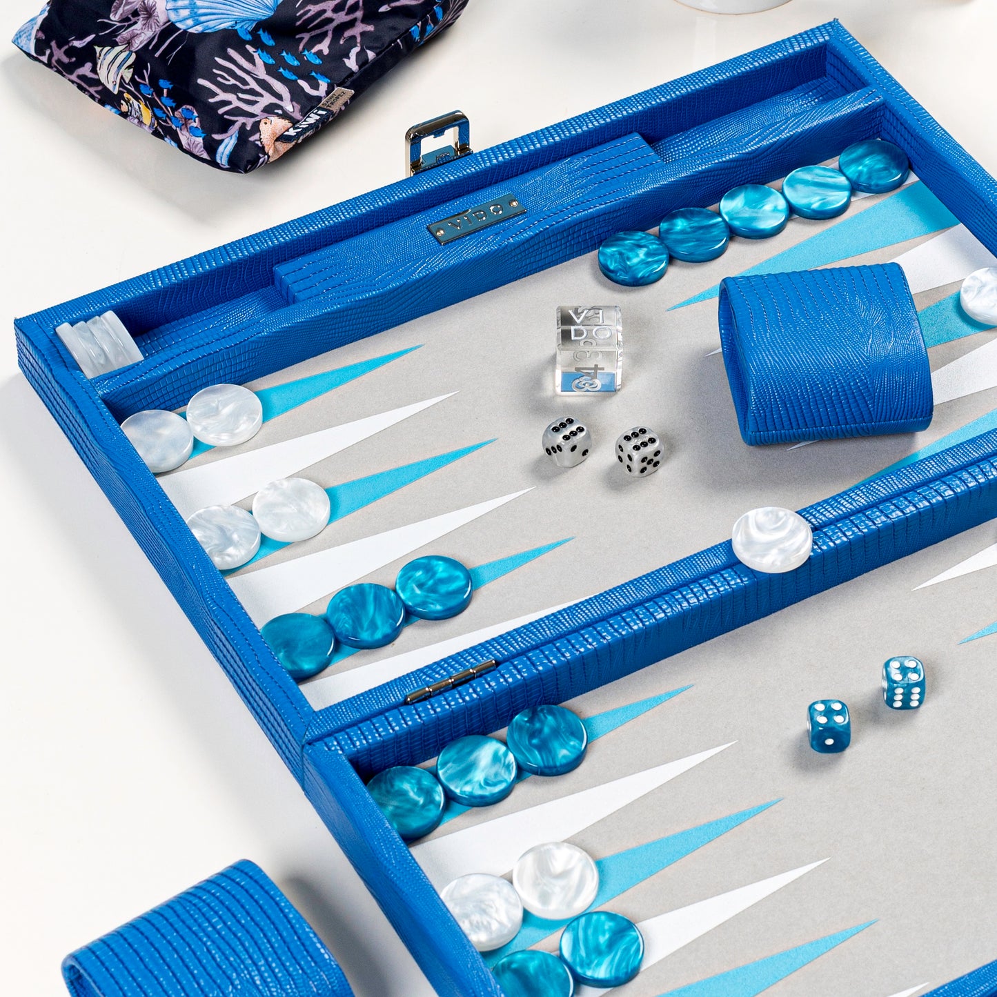Royal Blue Lizard Medium Backgammon