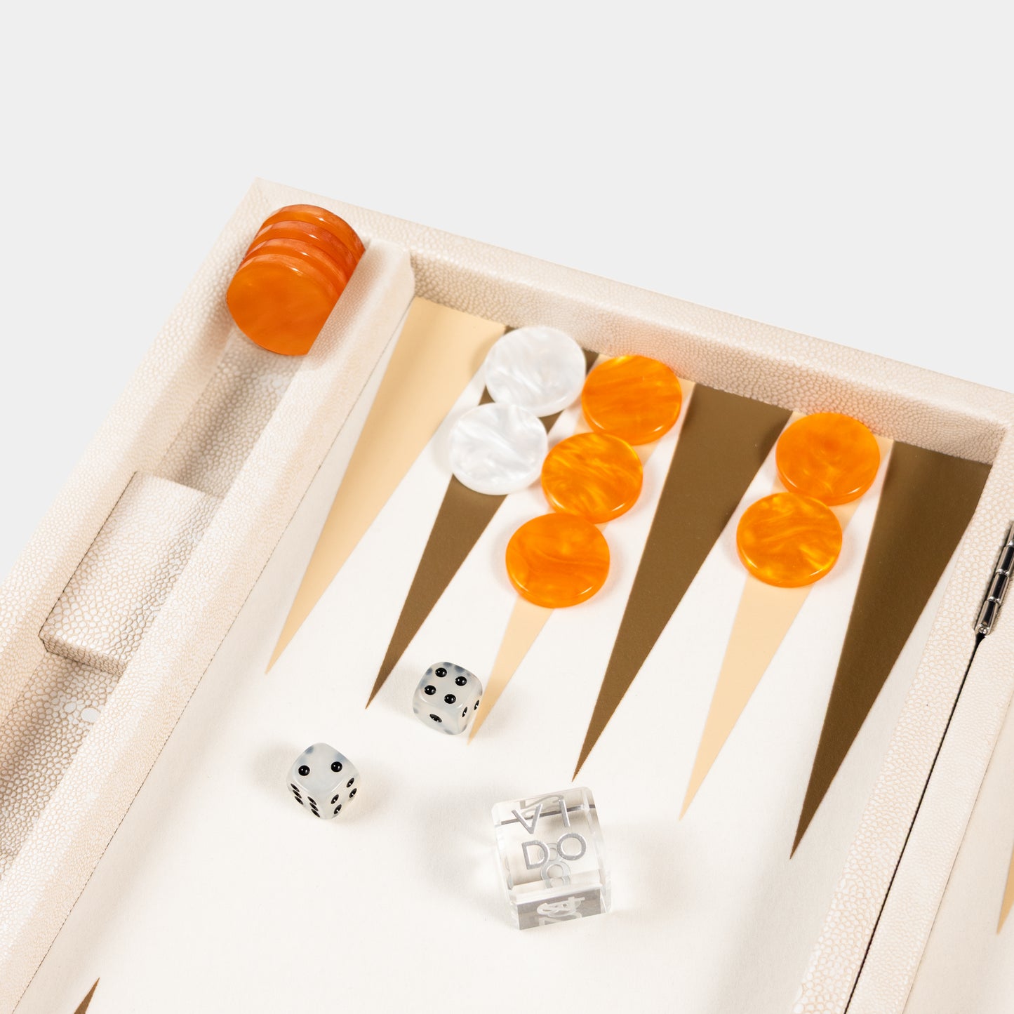 Beige Stingray Medium Backgammon