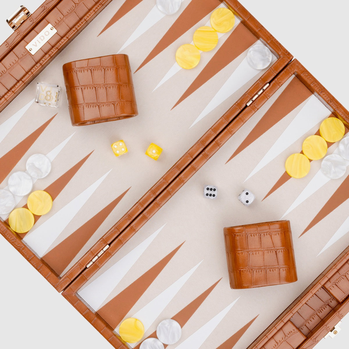 Chestnut Alligator Medium Backgammon